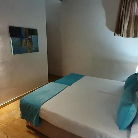 Vik Coral فندق 3*