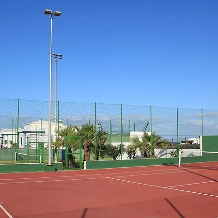 فندق Vik Coral