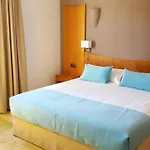 酒店 Vik Coral 3*