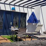 酒店 Vik Coral 3*