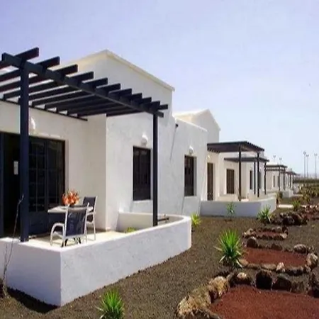 Vik Coral Hotel 3*